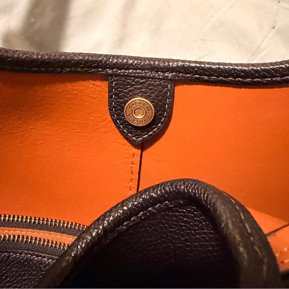 Coach Black Lana Shoulder Bag - Picture 3 of 9